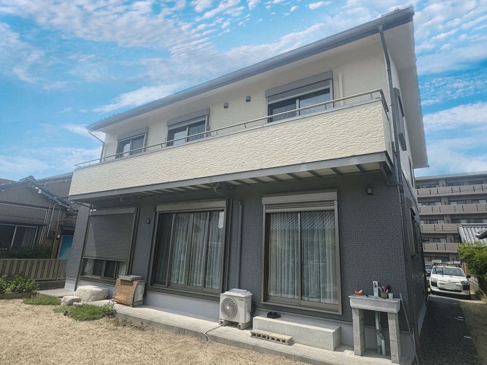 N様(奈良市楠町)_施工後_外壁全体 (2) 奈良市|塗装で美しさ抜群|説明をうけ信頼できそう&価格も納得