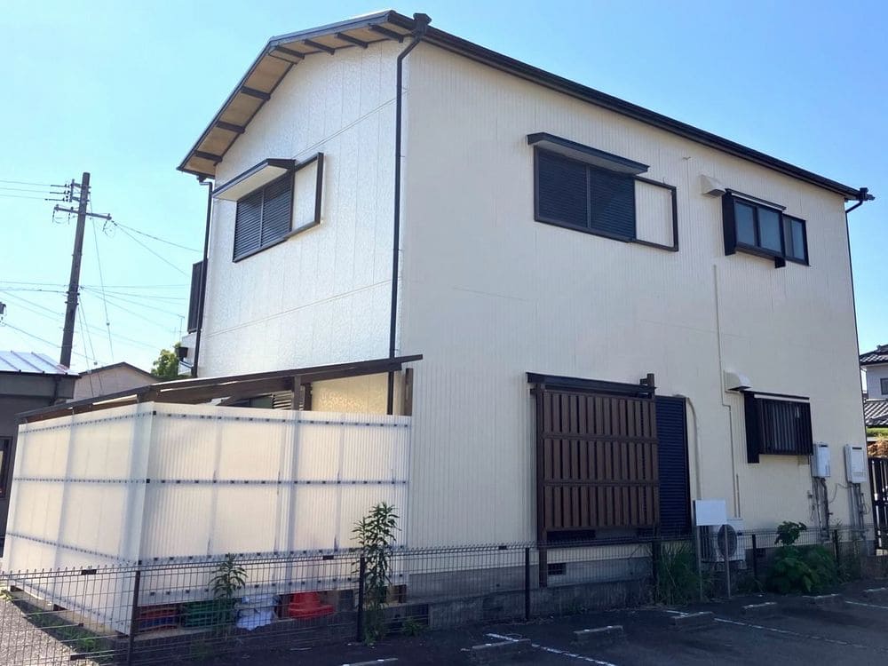 奈良市の外壁塗装、屋根塗装をリペイント匠が施工した写真