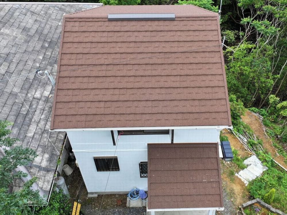 A様(志摩)施工後_屋根全体 奈良市の外壁塗装、屋根工事をリペイント匠が施工した写真