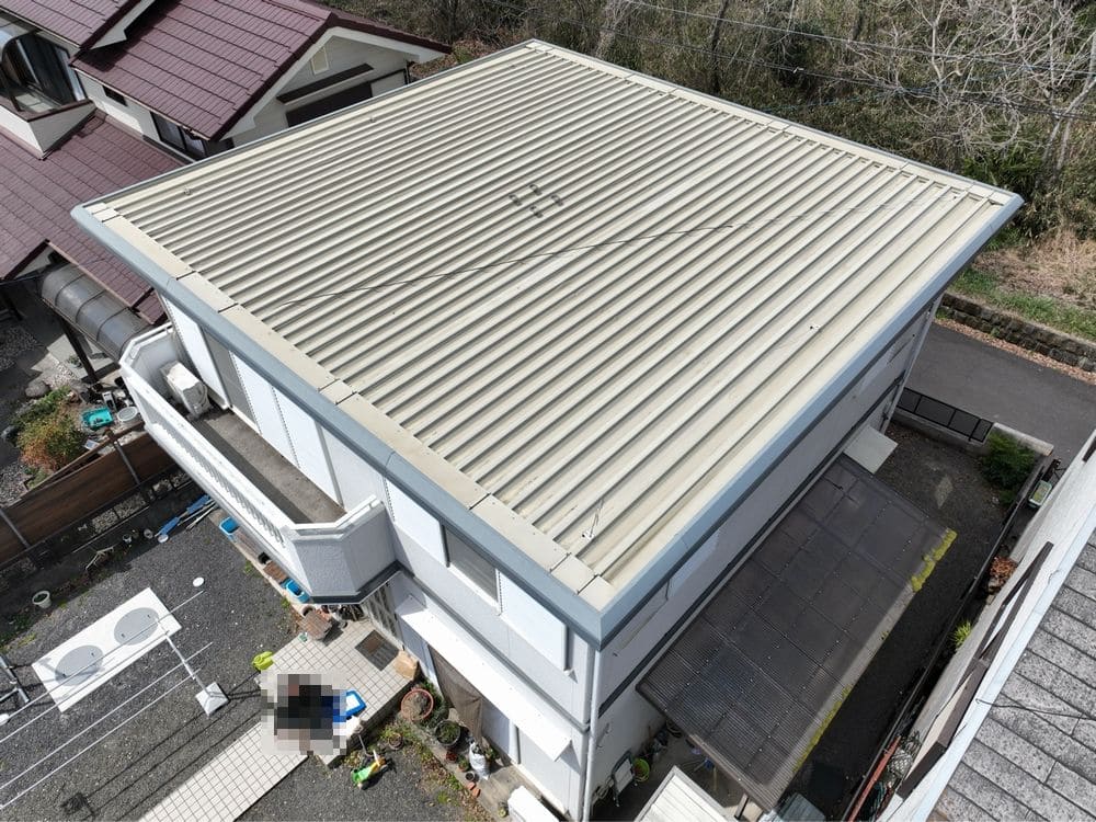 橿原市の屋根塗装をリペイント匠が施工した写真