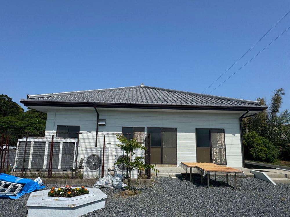 H様(奈良市員弁町)施工後_外壁全体 奈良市の外壁塗装をリペイント匠が施工した写真