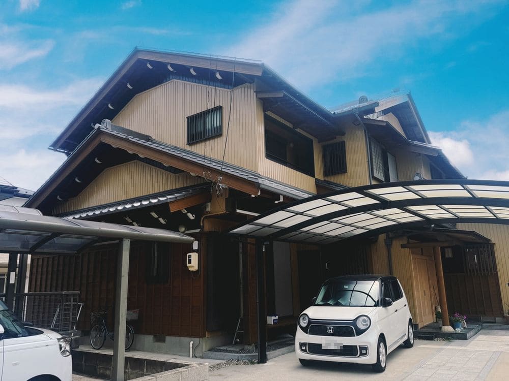 奈良市の外壁塗装をリペイント匠が施工した写真