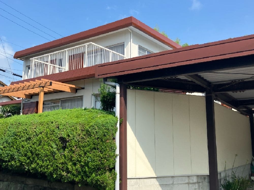 K様(津)施工後_外壁全体 (6) 奈良市の外壁塗装、屋根塗装をリペイント匠が施工した写真