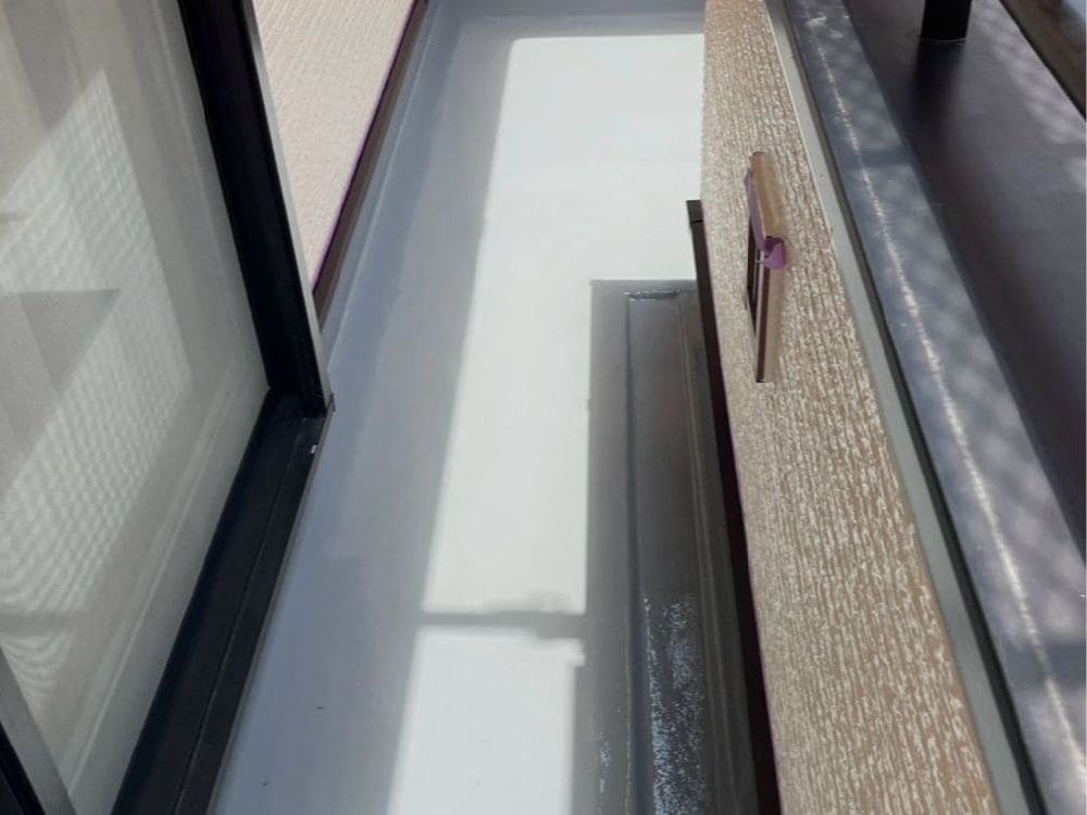 O様(津)防水(施工後) 奈良市の外壁塗装、屋根塗装をリペイント匠が施工した写真