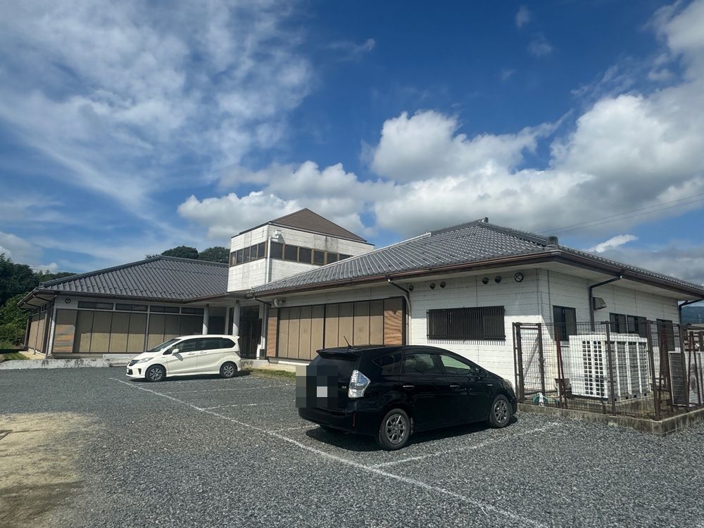 H様(奈良市員弁町)施工前_外壁全体 奈良市の外壁塗装をリペイント匠が施工した写真