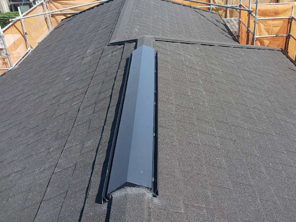 M様(奈良市)屋根工事_棟換気施工後 M様(奈良市)屋根工事_棟板金設置