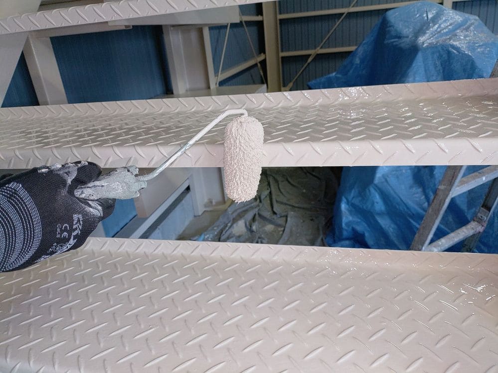 生駒市_K様_付帯部_上塗り (3) 生駒市の屋根塗装をリペイント匠が施工した写真