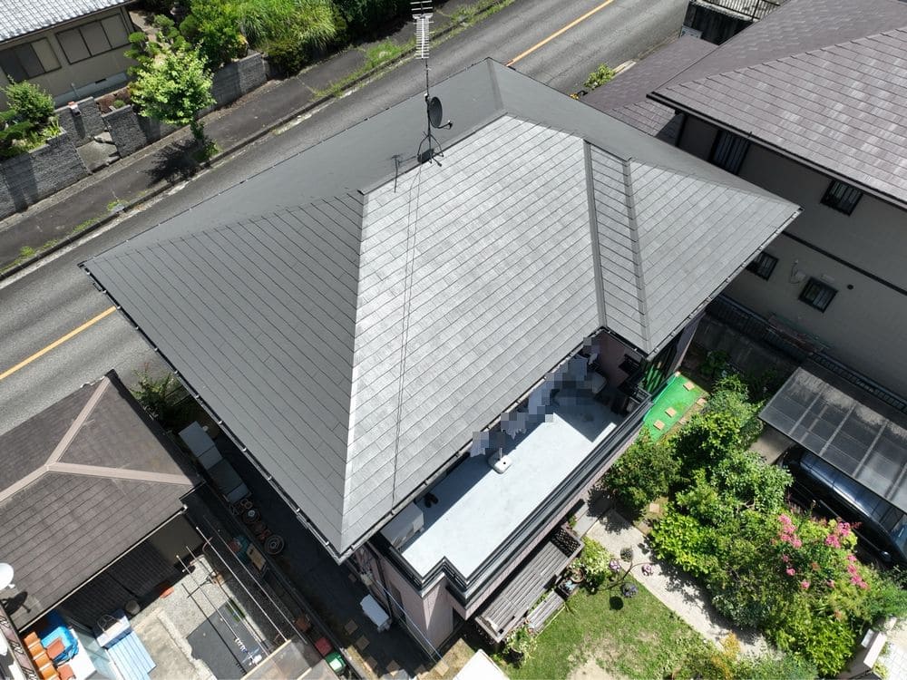 橿原市の屋根塗装をリペイント匠が施工した写真