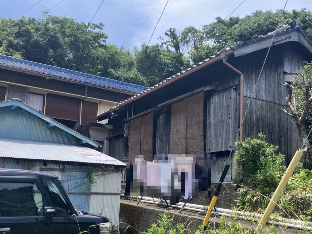 I様奈良市外壁全体_施工前 奈良市の外壁カバー工事をリペイント匠が施工した写真