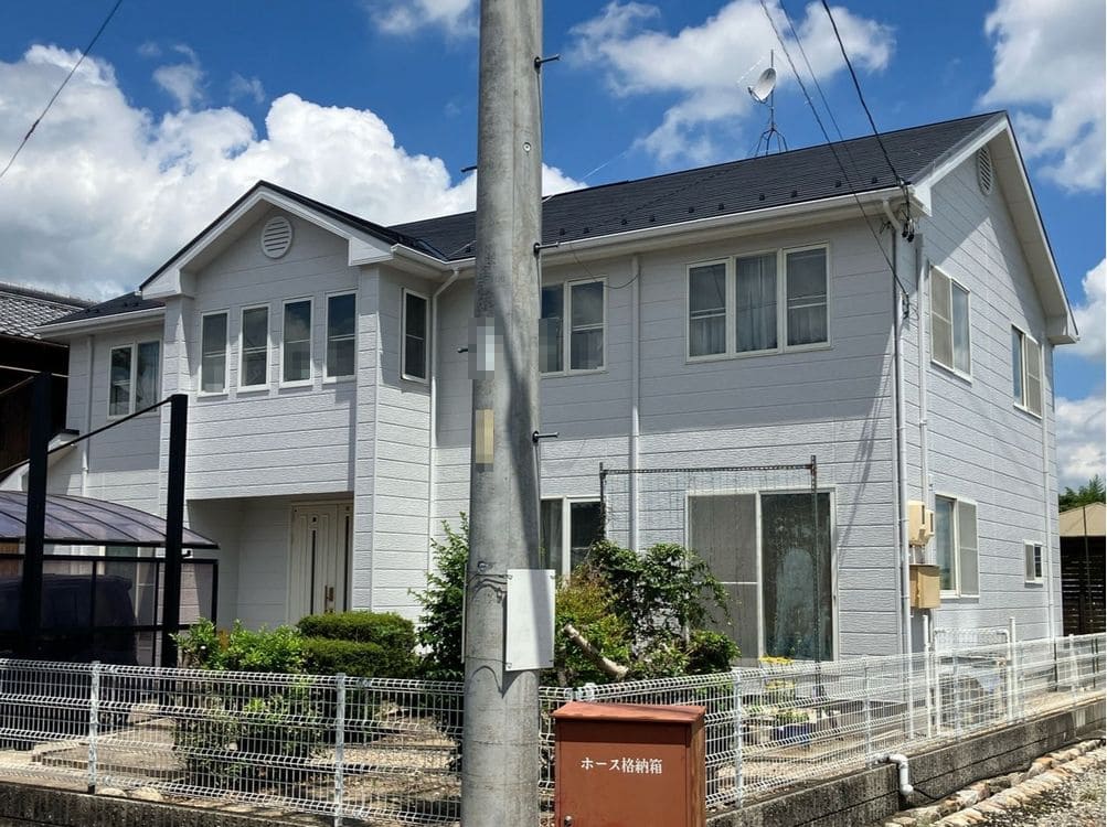 生駒市_M様_施工後_全体 (2) 生駒市の外壁塗装、屋根塗装をリペイント匠が施工した写真
