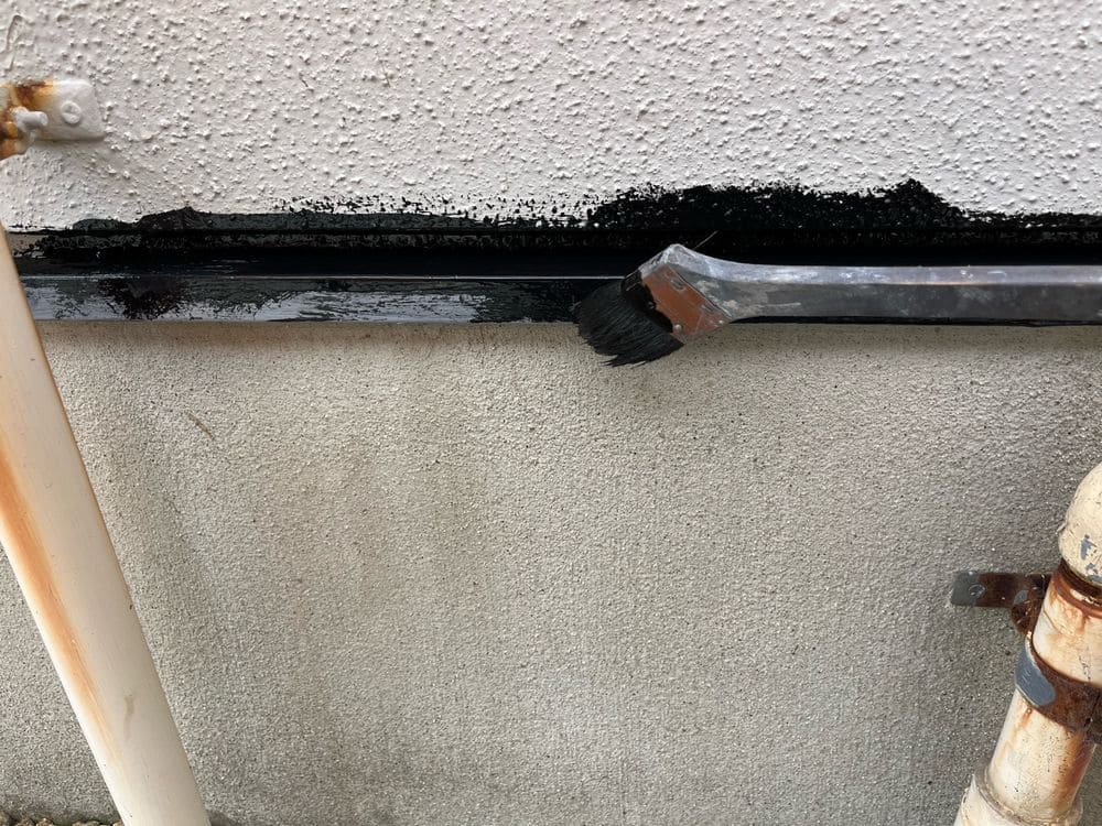 A様(奈良市)水切り_2回目 奈良市の外壁塗装、屋根塗装をリペイント匠が施工した写真