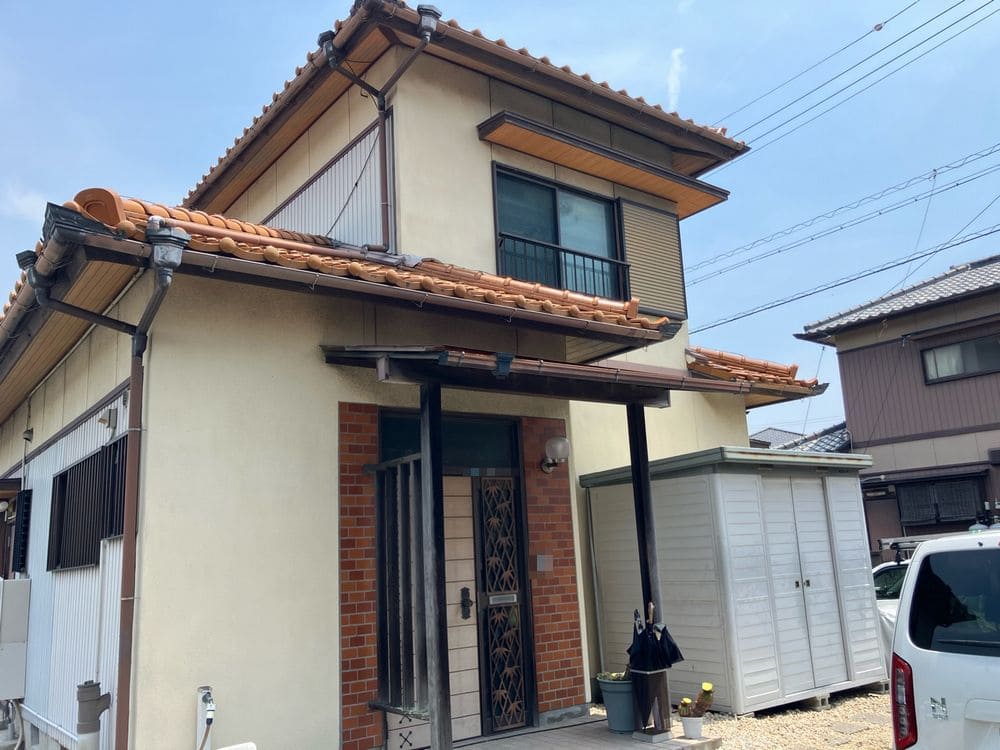 M様(生駒市)外壁_施工前 生駒市の外壁塗装をリペイント匠が施工した写真