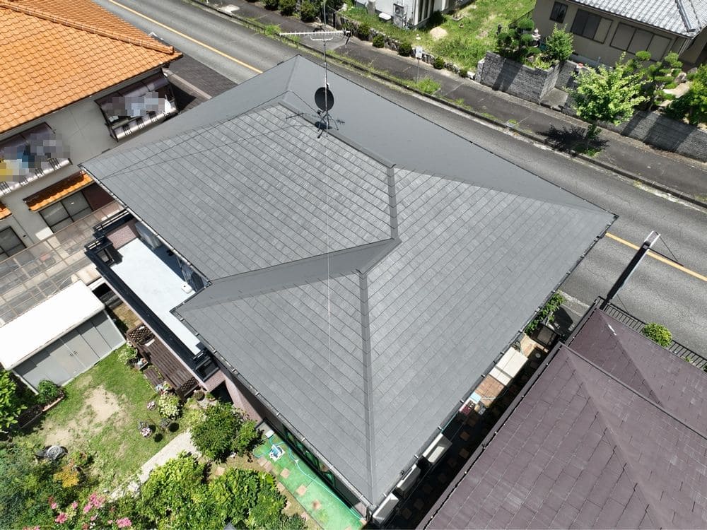 橿原市の屋根塗装をリペイント匠が施工した写真