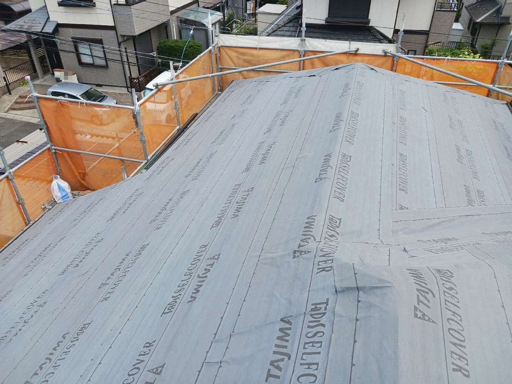 M様(奈良市)屋根工事_ルーフィング 奈良市の屋根工事をリペイント匠が施工した写真