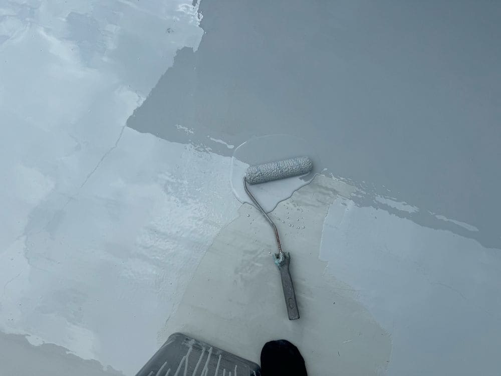 A様(生駒市)防水 二層目 生駒市の防水工事をリペイント匠が施工した写真
