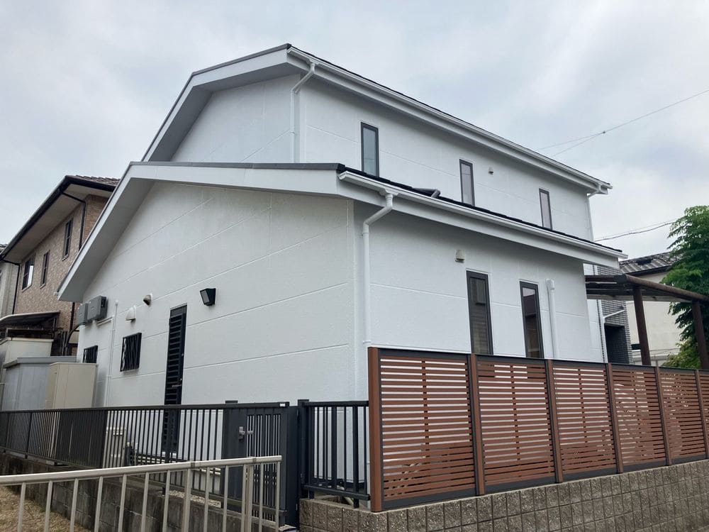 K様奈良市半田施工後_外壁全体 奈良市の外壁塗装、屋根塗装、防水工事をリペイント匠が施工した写真
