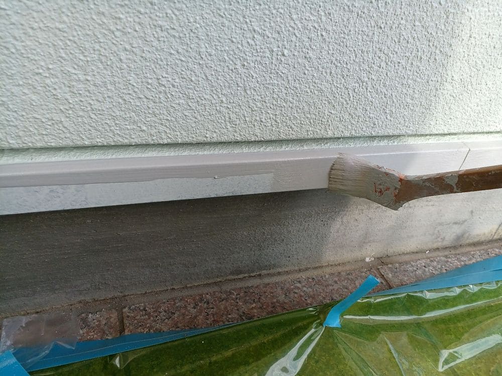 T様(三重郡)水切り_2回目 奈良市の外壁・屋根塗装をリペイント匠が施工した写真
