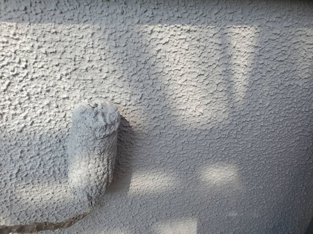 H様(生駒市)基礎_3回目 生駒市の外壁・屋根塗装をリペイント匠が施工した写真