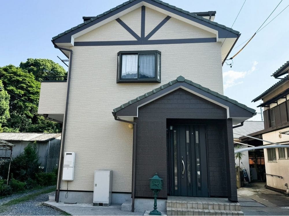 施工後_外壁全体 奈良市の外壁塗装と防水工事をリペイント匠が施工した写真