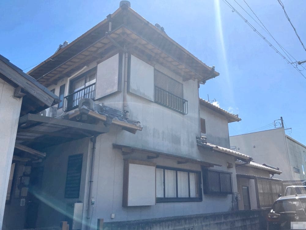 T様(橿原市)外壁_施工前 橿原市の外壁塗装をリペイント匠が施工した写真