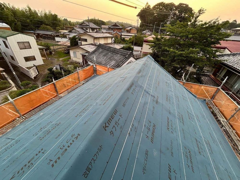 I様_亀山_ルーフィング_施工後2 生駒市の屋根工事をリペイント匠が施工した写真