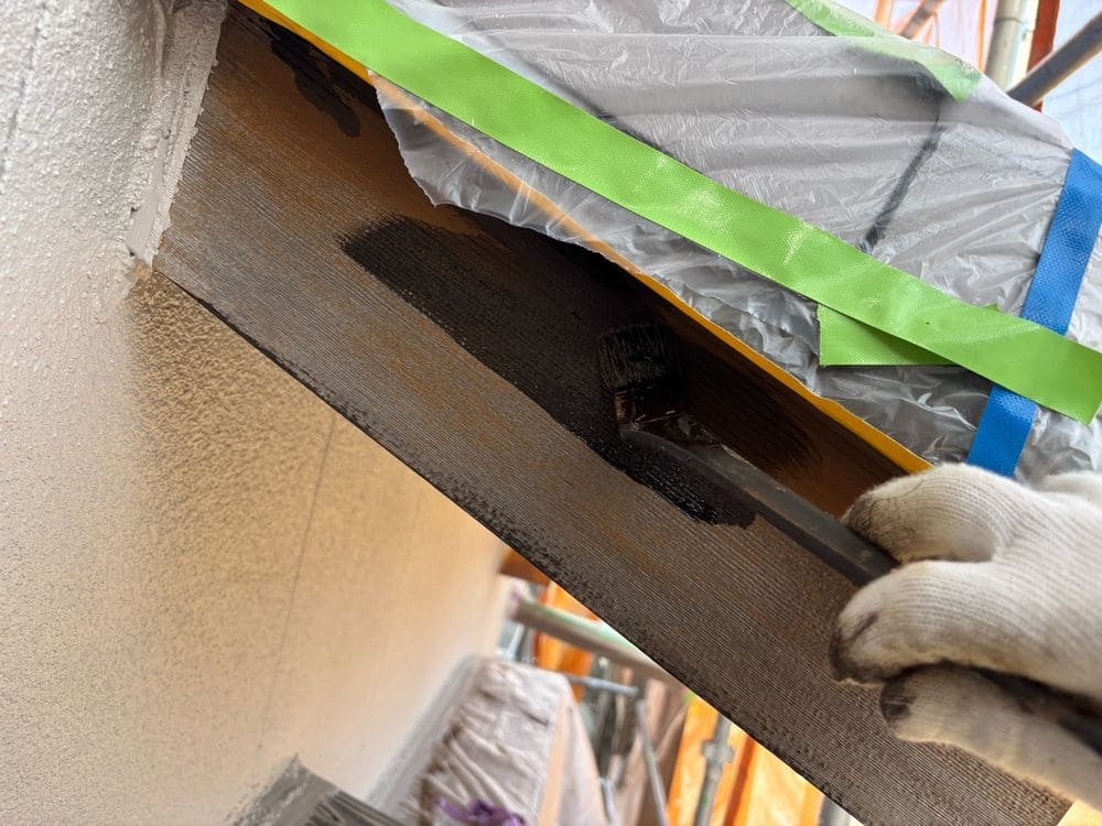 T様(橿原市)破風_1回目 橿原市の外壁塗装をリペイント匠が施工した写真