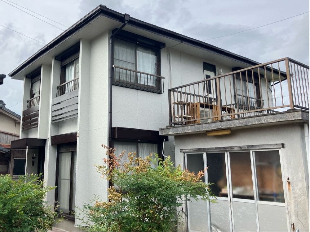 U様(志摩)施工後_外壁全体 奈良市の外壁塗装、屋根塗装をリペイント匠が施工した写真