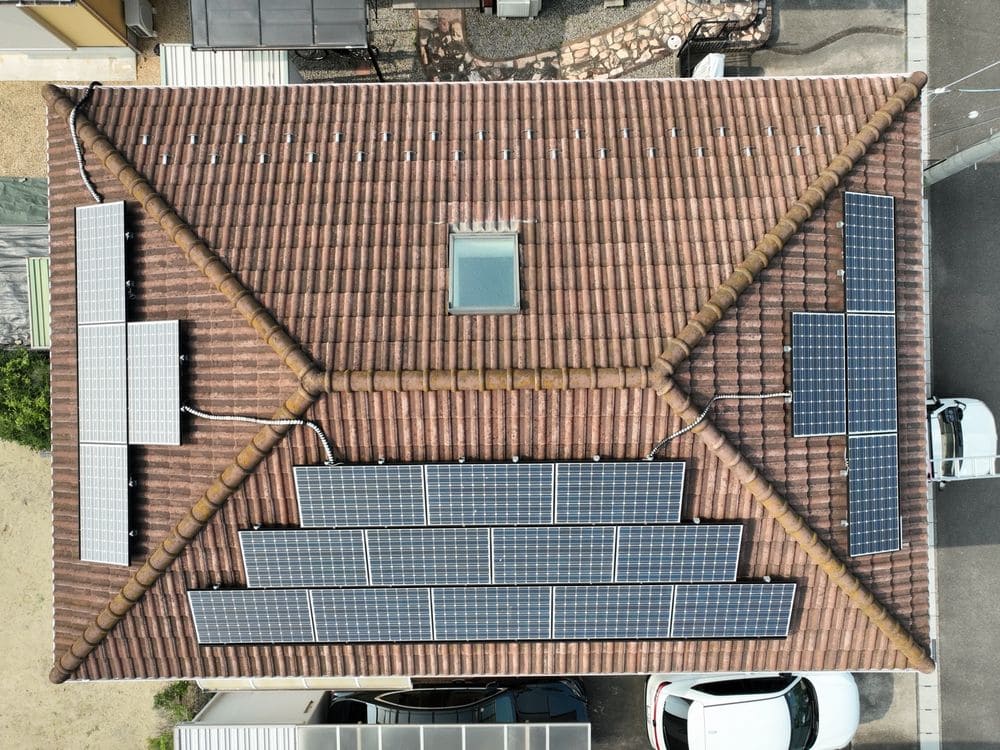 W様(生駒市)屋根_施工前 生駒市の外壁塗装、屋根塗装をリペイント匠が施工した写真