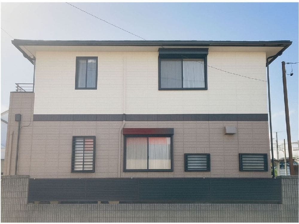 U様(四日市)施工後_外壁全体 (2) 奈良市の外壁塗装、屋根塗装をリペイント匠が施工した写真