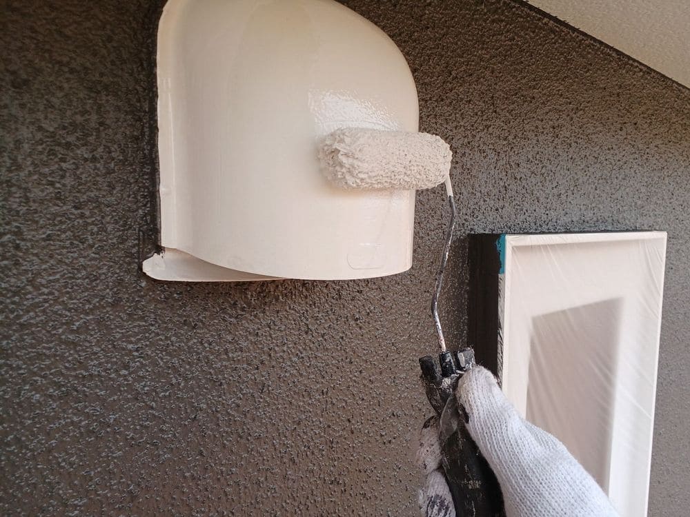 W様(生駒市)換気フード_2回目 生駒市の外壁塗装、屋根塗装をリペイント匠が施工した写真