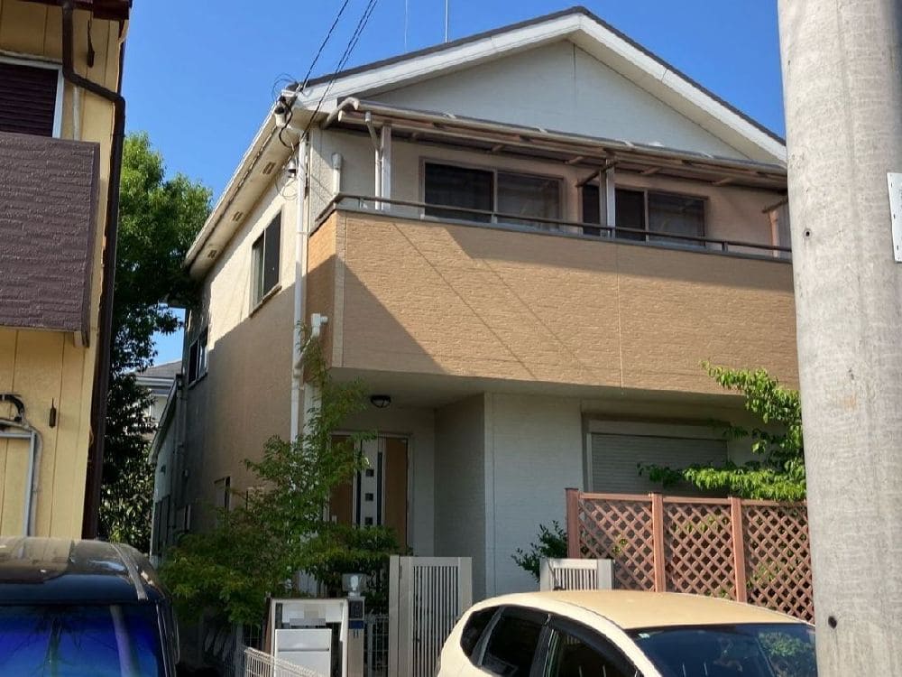 S様(津)施工前_外壁全体 (3) 奈良市の外壁塗装、屋根塗装をリペイント匠が施工した写真