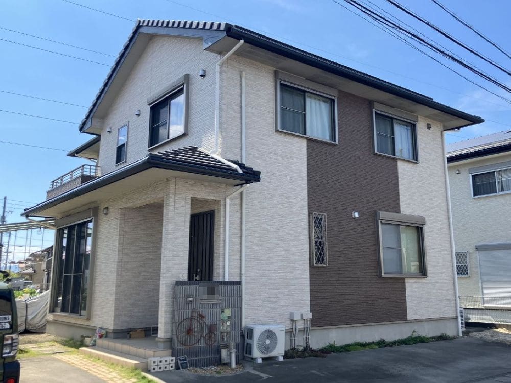 M様(津)施工前_外壁全体 (5) 奈良市の外壁塗装、防水工事をリペイント匠が施工した写真