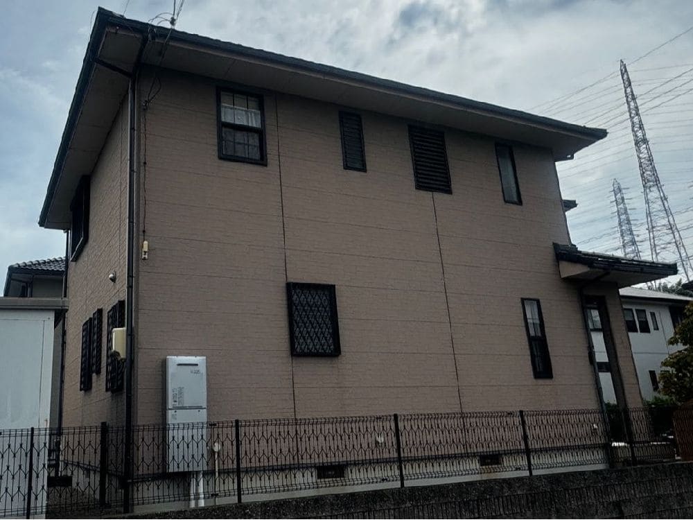 奈良市の外壁塗装、防水工事をリペイント匠が施工した写真