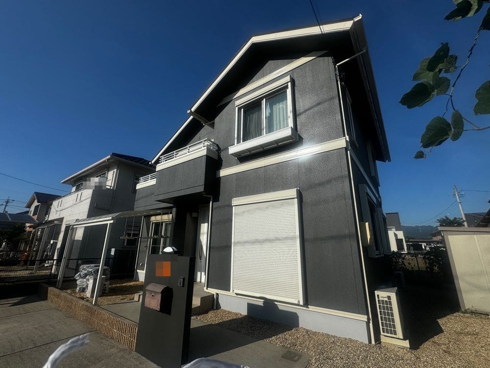 奈良市で外壁・屋根塗装をリペイント匠が施工した写真