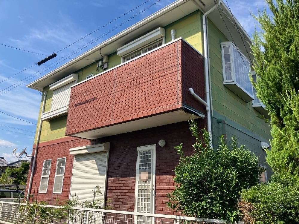 お客様(奈良市藤方)施工前_外壁全体 奈良市の外壁塗装をリペイント匠が施工した写真