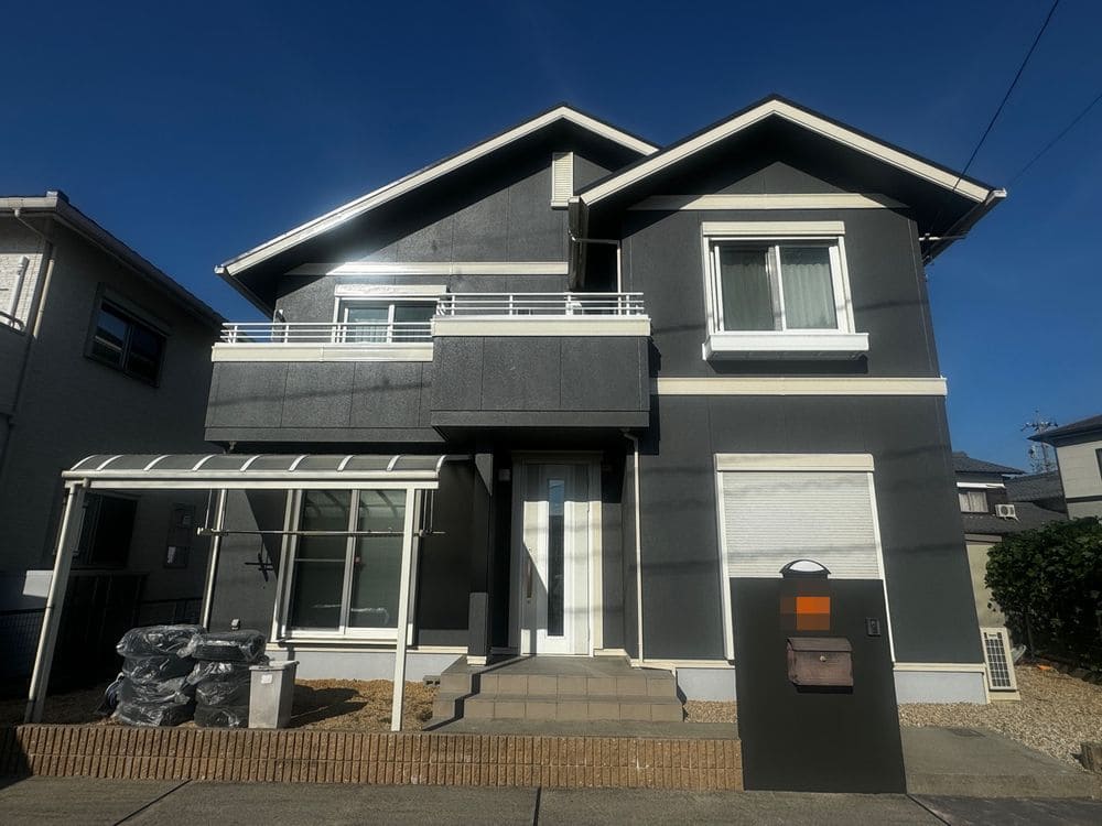奈良市で外壁・屋根塗装をリペイント匠が施工した写真