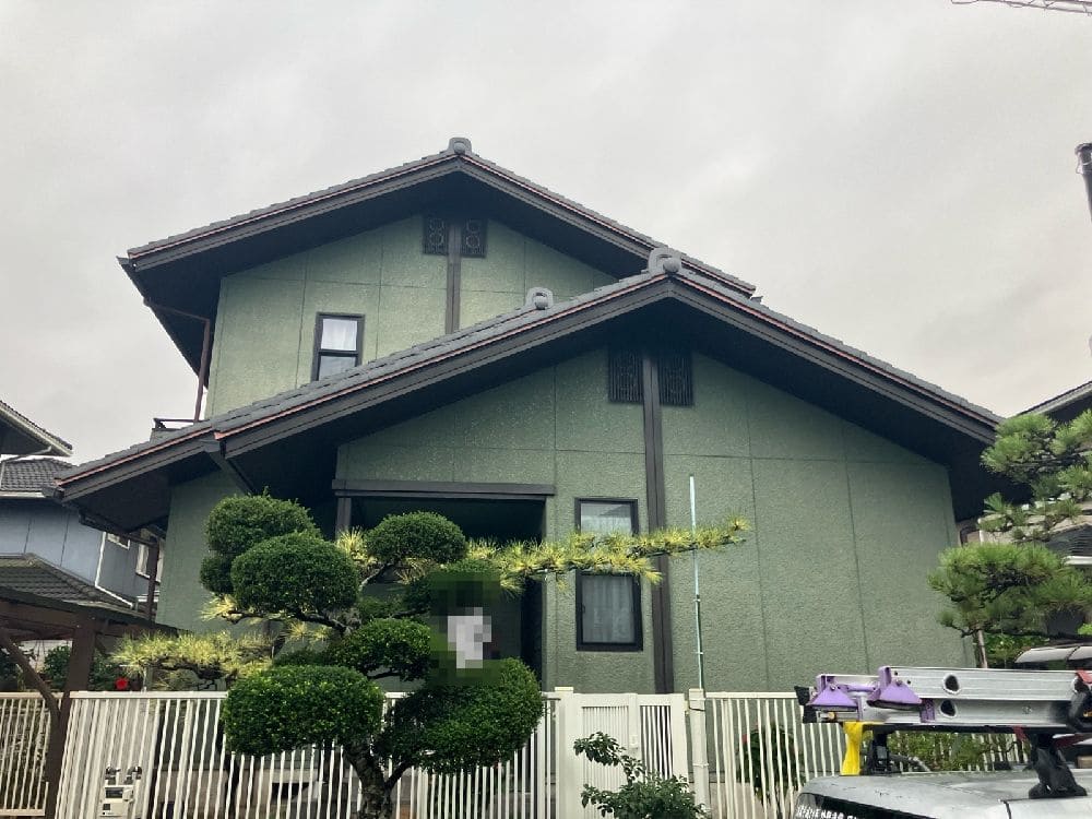 T様(津)施工前_外壁全体 (7) 奈良市で外壁塗装をリペイント匠が施工した写真