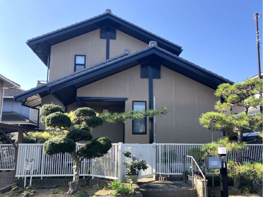 T様(津)施工後_外壁全体 (7) 奈良市で外壁塗装をリペイント匠が施工した写真