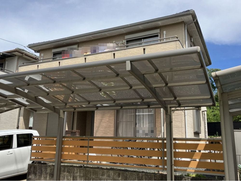 T様(奈良市高茶屋)施工前_外壁全体 (2) 奈良市の外壁塗装、防水工事をリペイント匠が施工した写真