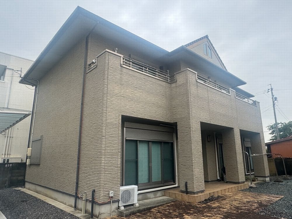S様_生駒市__施工前_外壁全体2 生駒市の外壁塗装、防水工事をリペイント匠が施工した写真