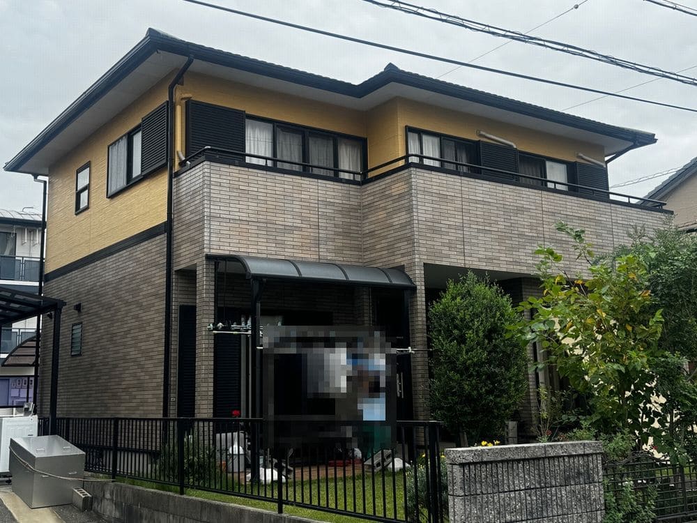 生駒市_S様_施工前_外壁全体 (3) 生駒市の外壁塗装、防水工事をリペイント匠が施工した写真
