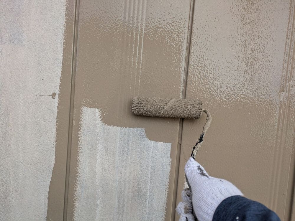 T様(橿原市)雨戸‗2回目 橿原市の外壁・屋根塗装をリペイント匠が施工した写真