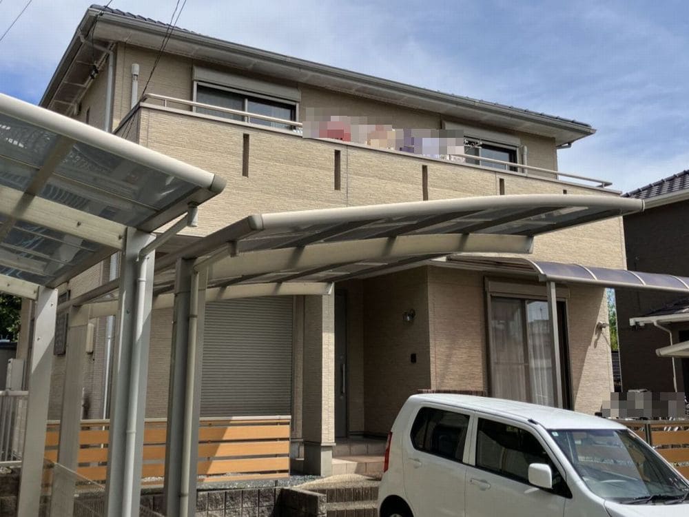 T様(奈良市高茶屋)_施工前_外壁全体 奈良市の外壁塗装、防水工事をリペイント匠が施工した写真