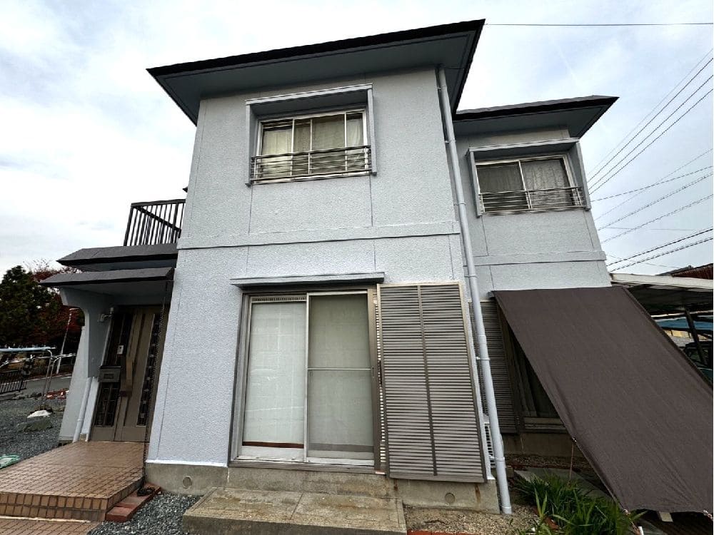 I様(四日市)施工後_外壁全体 (4) 奈良市の外壁塗装、防水工事をリペイント匠が施工した写真