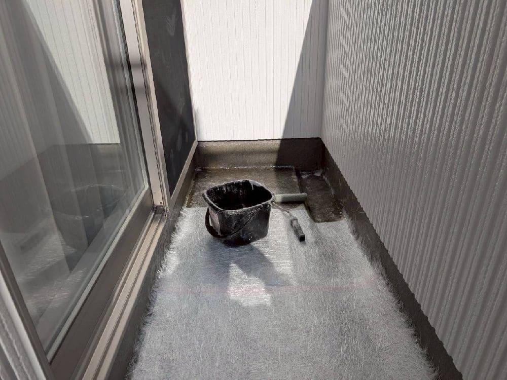 奈良市の外壁塗装、屋根塗装、防水工事をリペイント匠が施工した写真