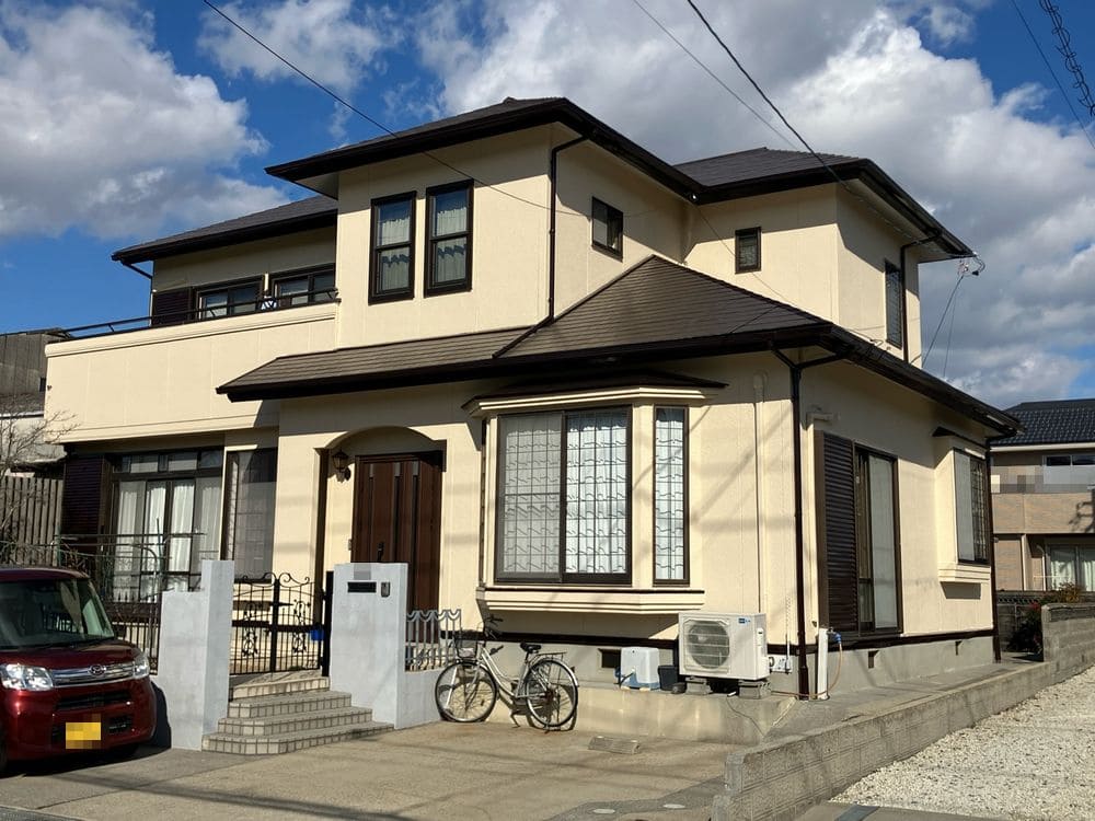 生駒市の外壁塗装をリペイント匠が施工した写真