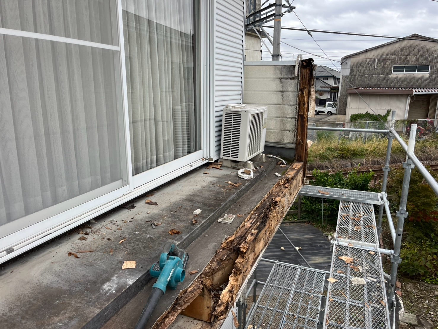 S様(奈良市員弁町石仏) (1) 奈良市の防水工事をリペイント匠が施工した写真