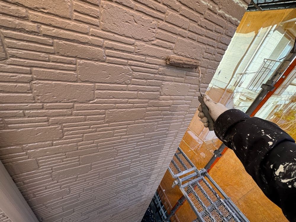 生駒市_O様_外壁(上塗り) 生駒市の外壁塗装、屋根塗装をリペイント匠が施工した写真