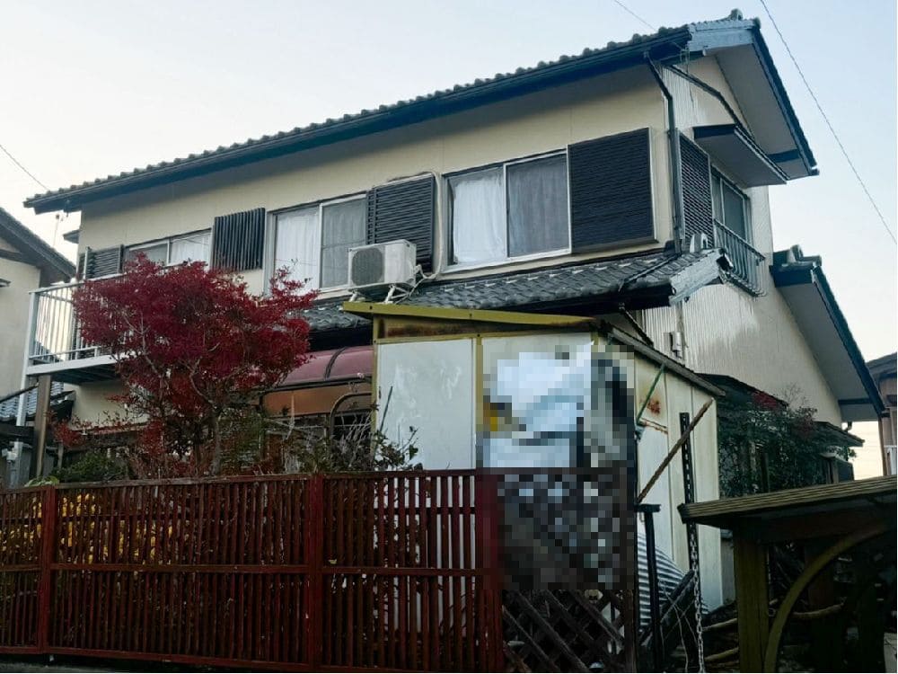 U様(四日市)施工後_外壁全体 (6) 奈良市の外壁塗装をリペイント匠が施工した写真