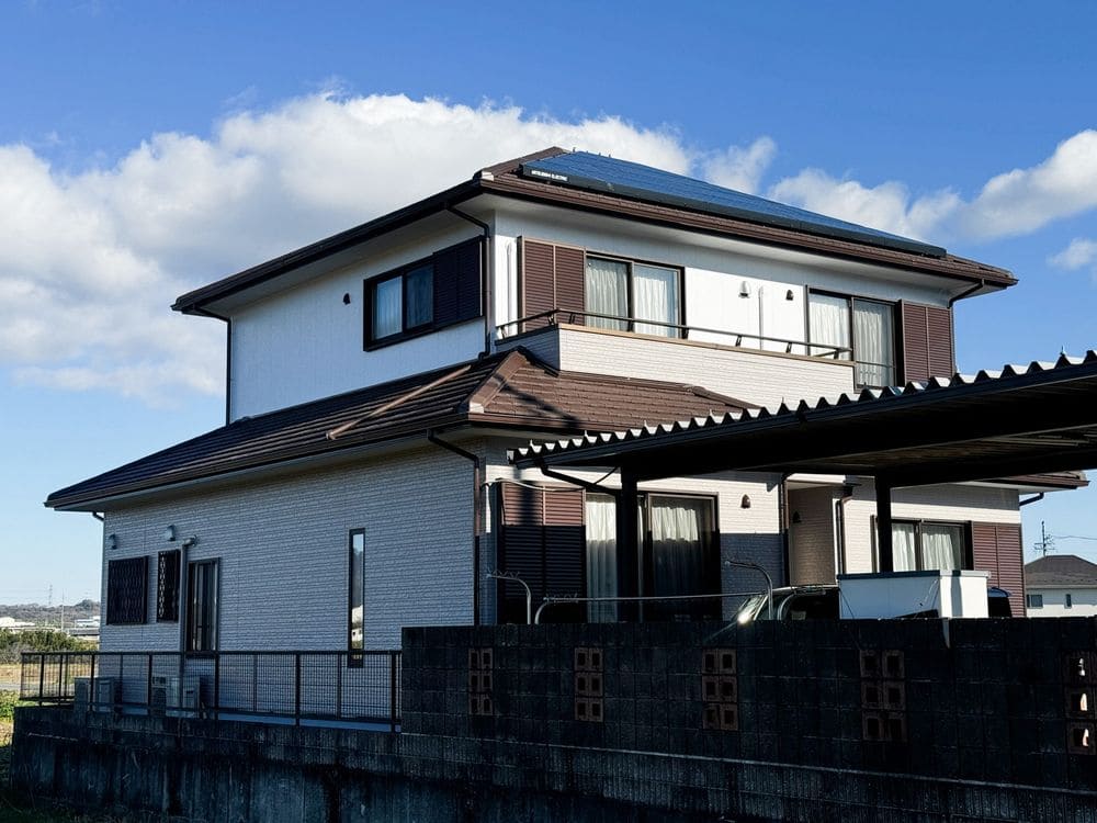 I様(員弁郡奈良市)_施工後_外壁全体 (2) 員弁郡奈良市の外壁塗装、防水工事をリペイント匠が施工した写真